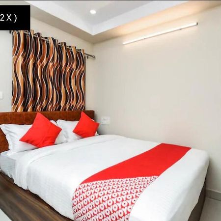 ויסאקפאטנם Hotel Renuka מראה חיצוני תמונה
