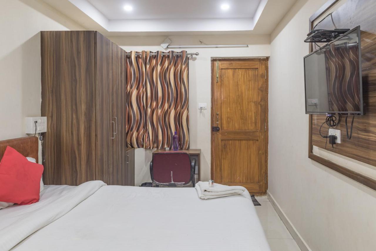 ויסאקפאטנם Hotel Renuka מראה חיצוני תמונה